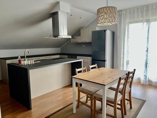 virtuve, HOP HOUSE Garni Hotel in Postojna