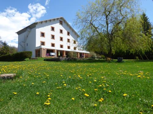 Hôtel Logis La Crémaillère - Hôtel - Saint-Bonnet-en-Champsaur