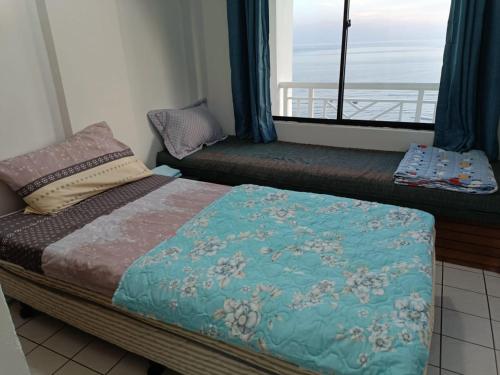 PD Paradise Lagoon North Penthouse B-2-4 in 波德申