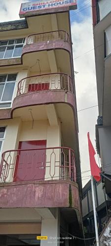 Deluxe Double Room with Balcony image 4