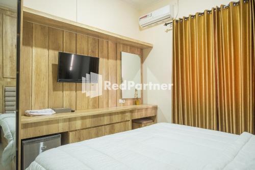 Guest House B Fren Syariah Near JIH Yogyakarta Mitra RedDoorz