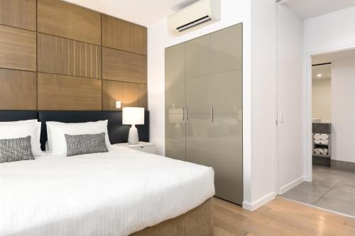 Two-Bedroom Apartment image 4