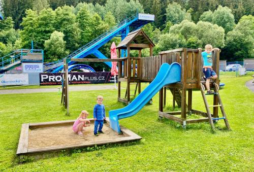 Spēļu laukums, Penzion Acrobat Park in Horni Hermanice