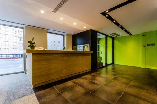 Indgang, Hotel Metropolis in Escaldes