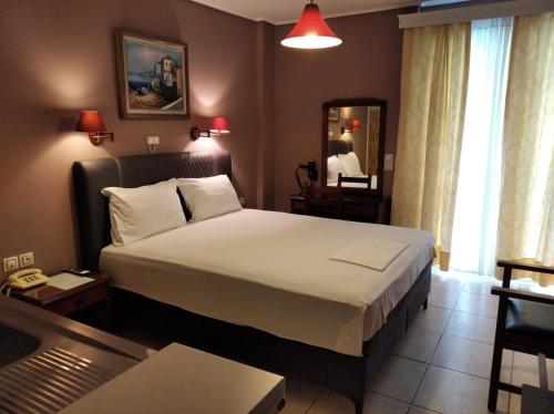 3 twin beds