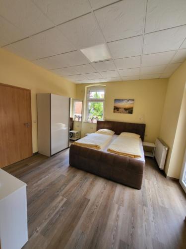 Haus Kim - Apartments in Waren Müritz, Deutschland