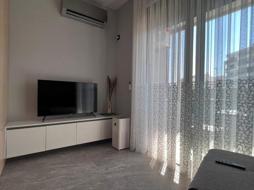 Studio with Sea View image 5