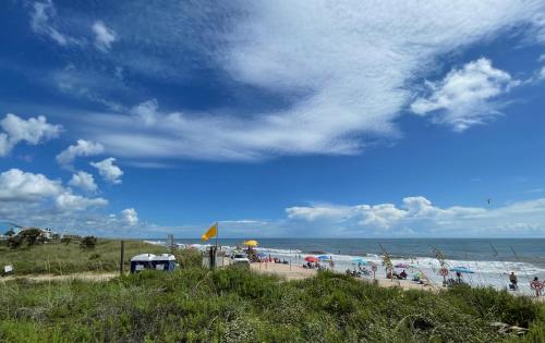 沙滩, Magic Beach Motel - Vilano Beach, Saint Augustine in 维拉诺海滩