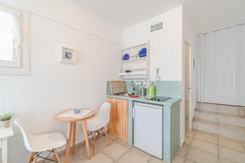 Anemomiloi Studios, Andros (photo 8)