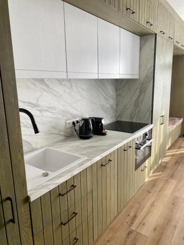 廚房, HILLHOME apartment & Sauna in 多諾瓦里鎮中心