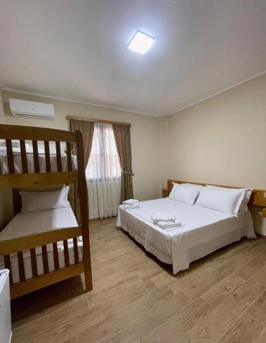 Tékada Hotel & Restaurant
