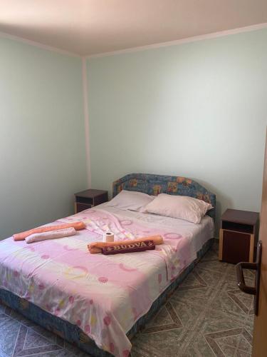 Sunny Villa Apartments 4
