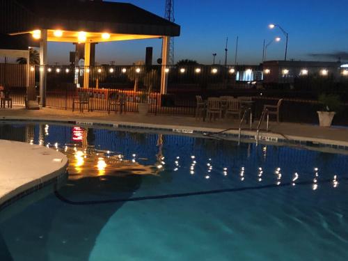 The Classic Desert Aire Hotel