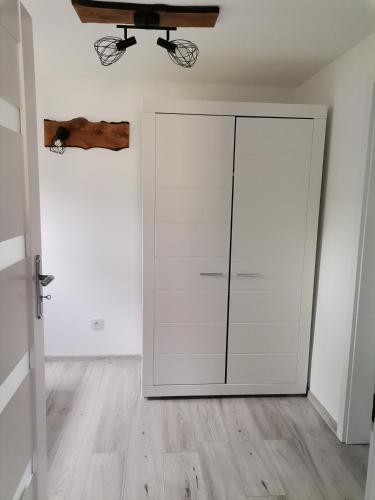 Apartament DWA DĘBY