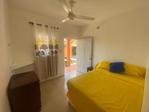 Hotel el Escondite in ลาส เทอเรนาส
