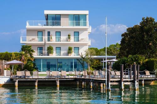 Aqva Boutique Hotel (Adults Only)