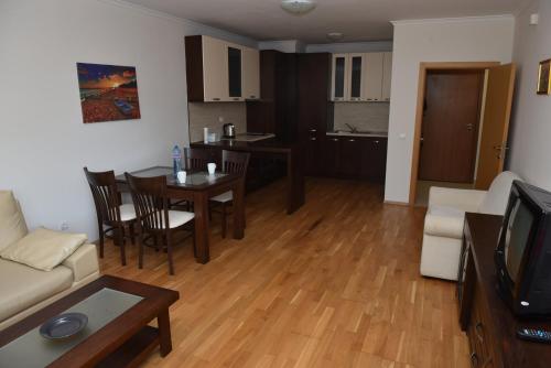 Luxury apartment Pravets Golf and SPA - Apartment - Pravets