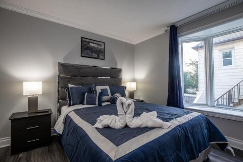Niagara Luxury Suites – Niagara Falls, ON