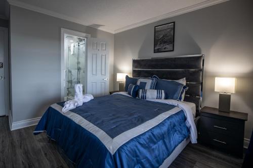 Niagara Luxury Suites – Niagara Falls, ON