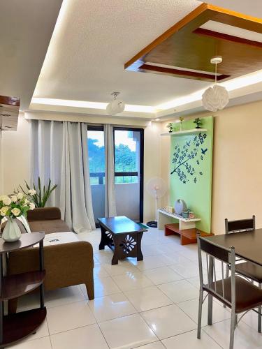 One Oasis Condo 44sqm 1 Bedroom Beside SM Mall near Davao Baywalk (Seawalk)
