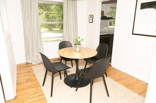 The WILLA on 7th, located in Downtown BENTONVILLE! The WILLA on 7th, located in Downtown BENTONVILLE!