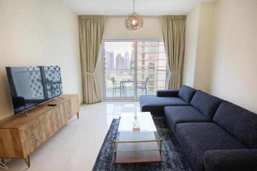 Allsopp & Allsopp - 1-Bedroom Apartment in AG Tower Business Bay - image 14