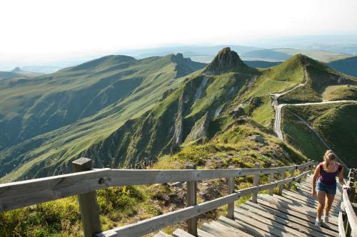 Au coeur des volcans et lacs d'Auvergne