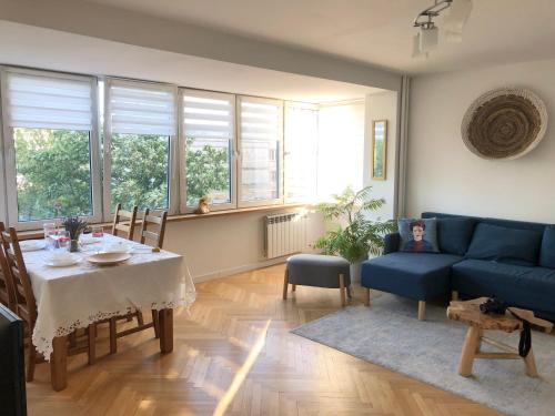 Comfortable and cosy apartment 3 beds-city center, Warschau
