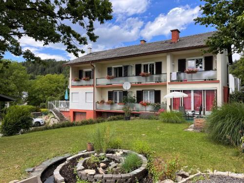  Apartment Meran - PTS121 by Interhome, Pension in Görtschach