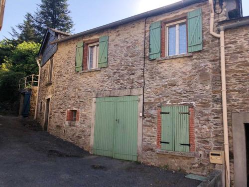 Maison de 2 chambres avec jardin amenage et wifi a Le Masnau Massuguies - Location saisonnière - Lacaze