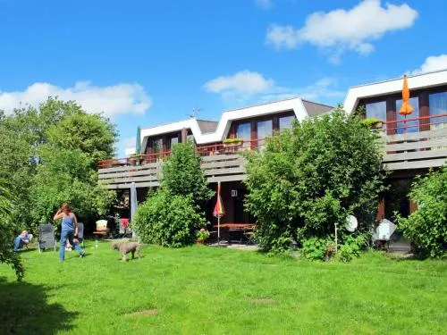 Apartment Nordsee-Ferienhaus-5 by Interhome in Friedrichskoog, Deutschland