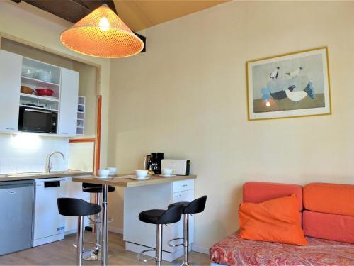Apartment Hameau du golf-2 by Interhome