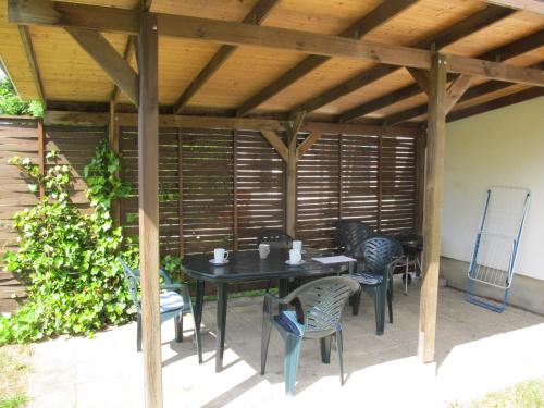 Holiday Home Alte Schmiede by Interhome in Neu Poserin