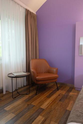 50|50 Hotel Belmont - image 14