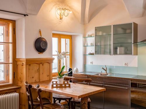 Chesa Chascharia 1 - Apartment - Samedan