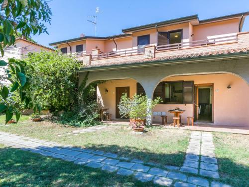  Holiday Home Trilocale - Ranch Hotel by Interhome in Scarlino