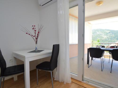  Apartment Miro-2 by Interhome in Grebaštica