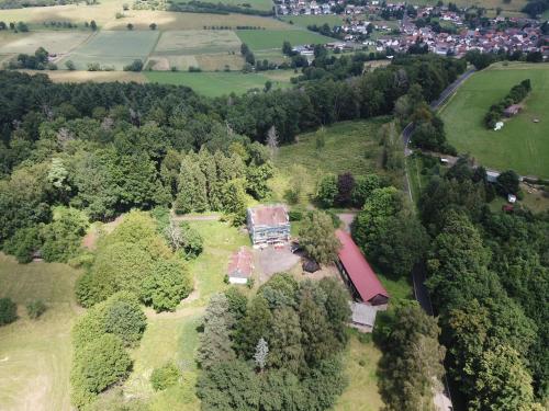 Schellnhof Forsthaus am Waldrand