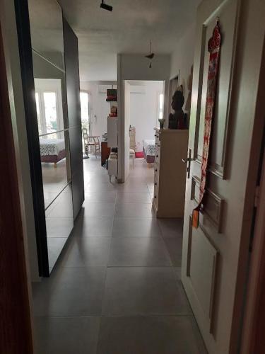 Előcsarnok, rez de jardin zen, 50 m2, aux portes de l Esterel et proche mer, parking gratuit in Bellevue