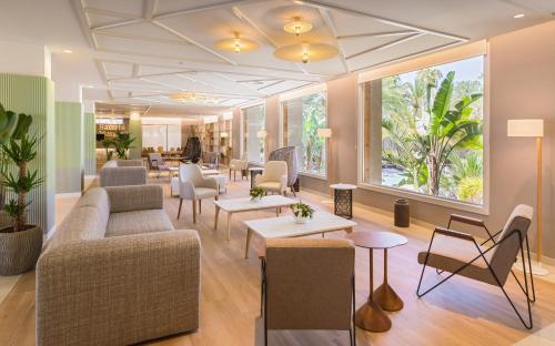 Occidental Margaritas - image 13