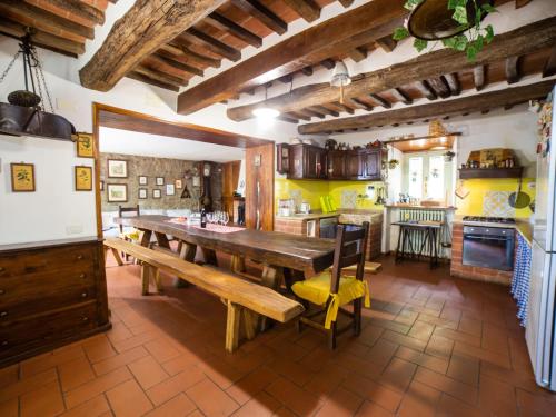 Holiday Home Il Cherubino by Interhome in Catrosse