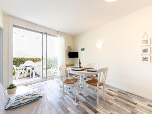 Apartment Le Crystal by Interhome - Location saisonnière - Dinard