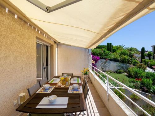 Apartment Les Mas de la Mer-4 by Interhome in Saint Aygulf