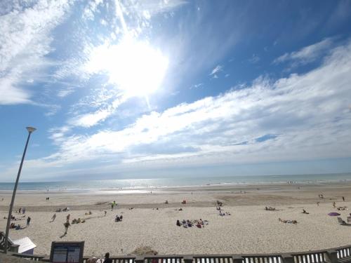 Appart avec terrasse proche plage - classé 2 étoiles