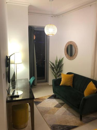 Cosy Little Studio With Marina partial Beach View - image 13