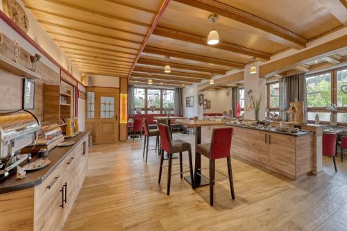 Hotel Waldfrieden "Das kleine Hotel" in 施皮格勞