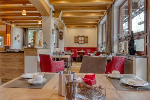 Hotel Waldfrieden "Das kleine Hotel" in 施皮格勞