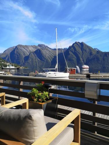 Sagafjord Hotel – by Classic Norway Hotels - image 11