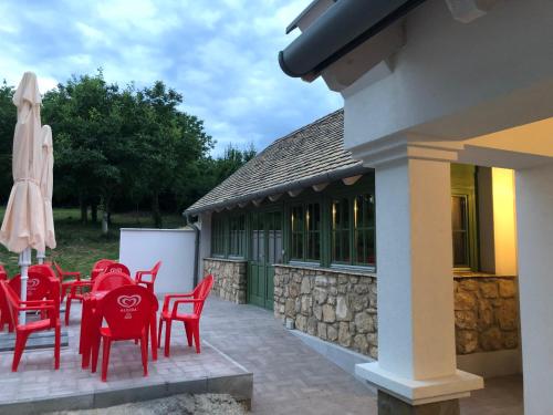 Borostyan Porta Lesencetomaj in Lesencetomaj