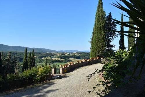 Villa Vianci RBO, your home away in Tuscany